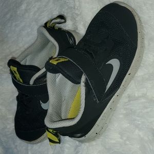 Nike velcro slip on shoes 8c